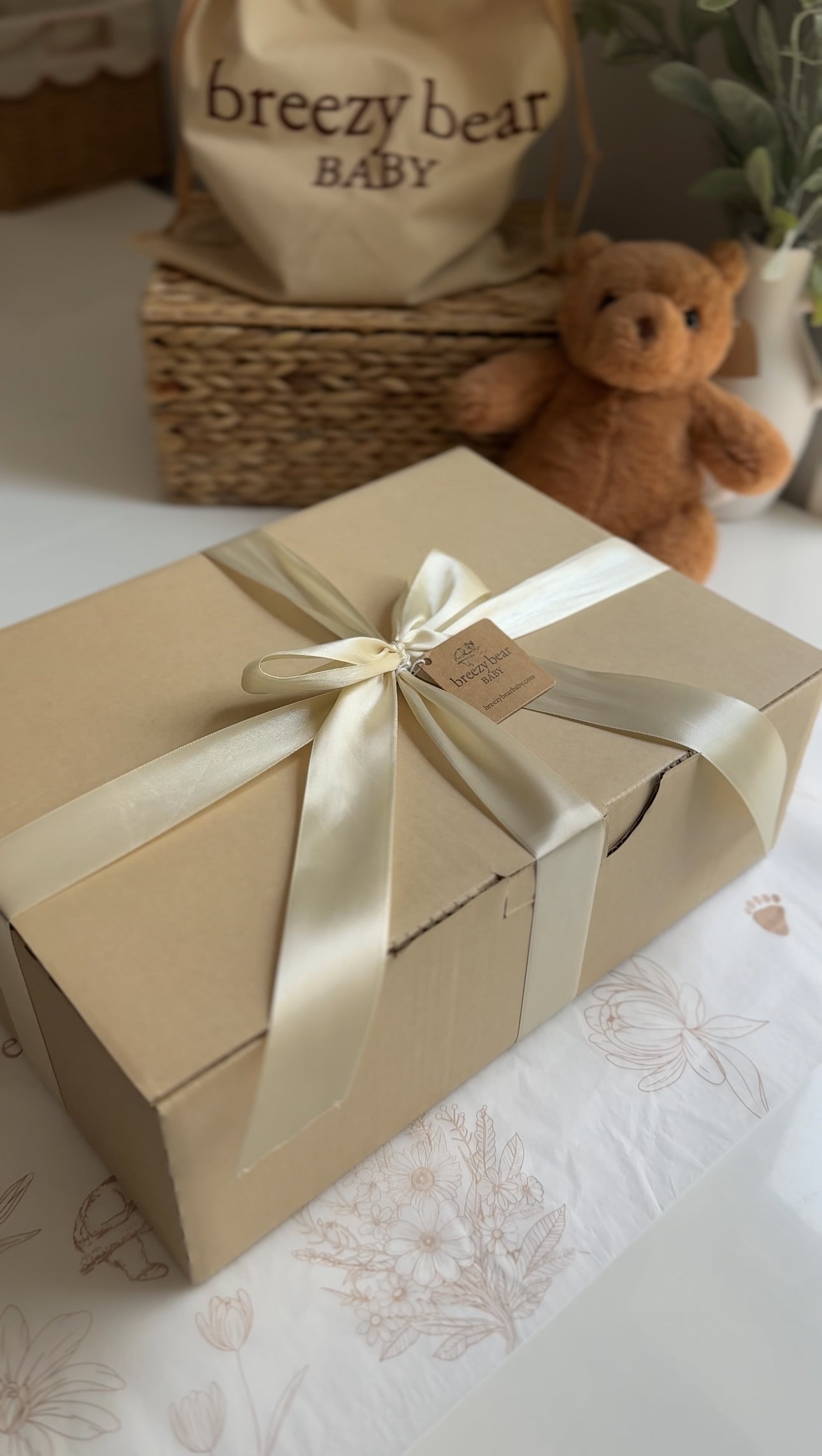 Breezy Bear Gift Box